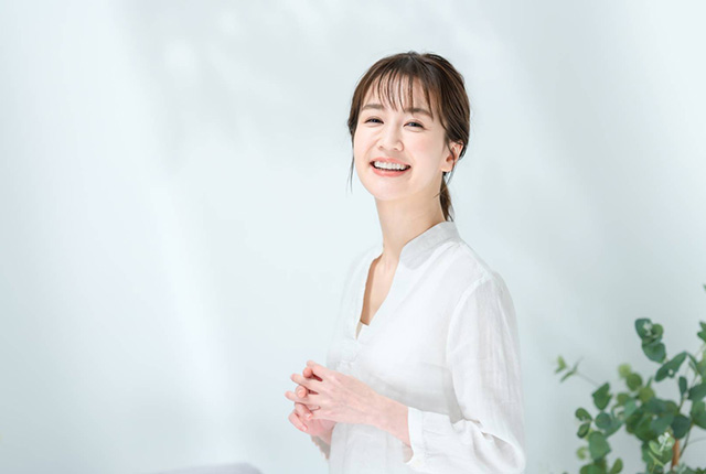 笑顔の女性